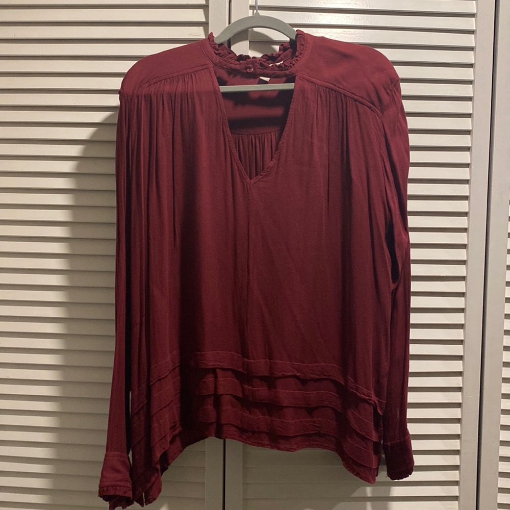 Sun and Shadow Long Sleeve Top
